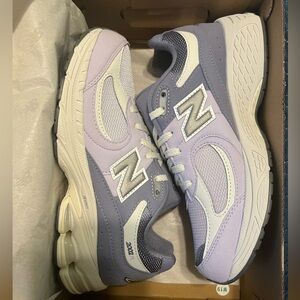 New Balance 2002R
Girls' Grade School